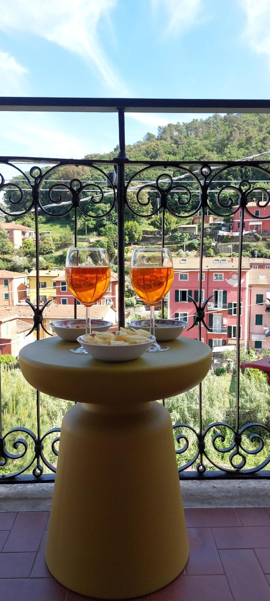 Moderno Appartamento Vista Mare, Con Parcheggio Privato ポルトヴェーネレ エクステリア 写真
